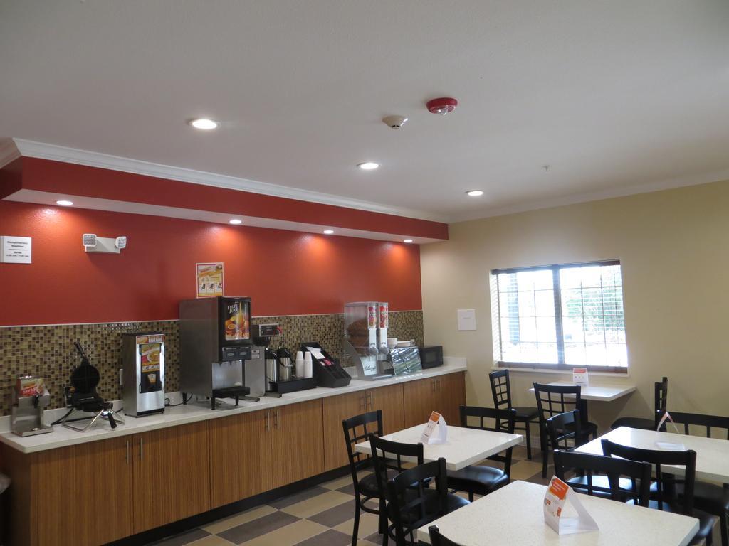 Econo & Houston Nw-cy-fair 2* Jersey Village