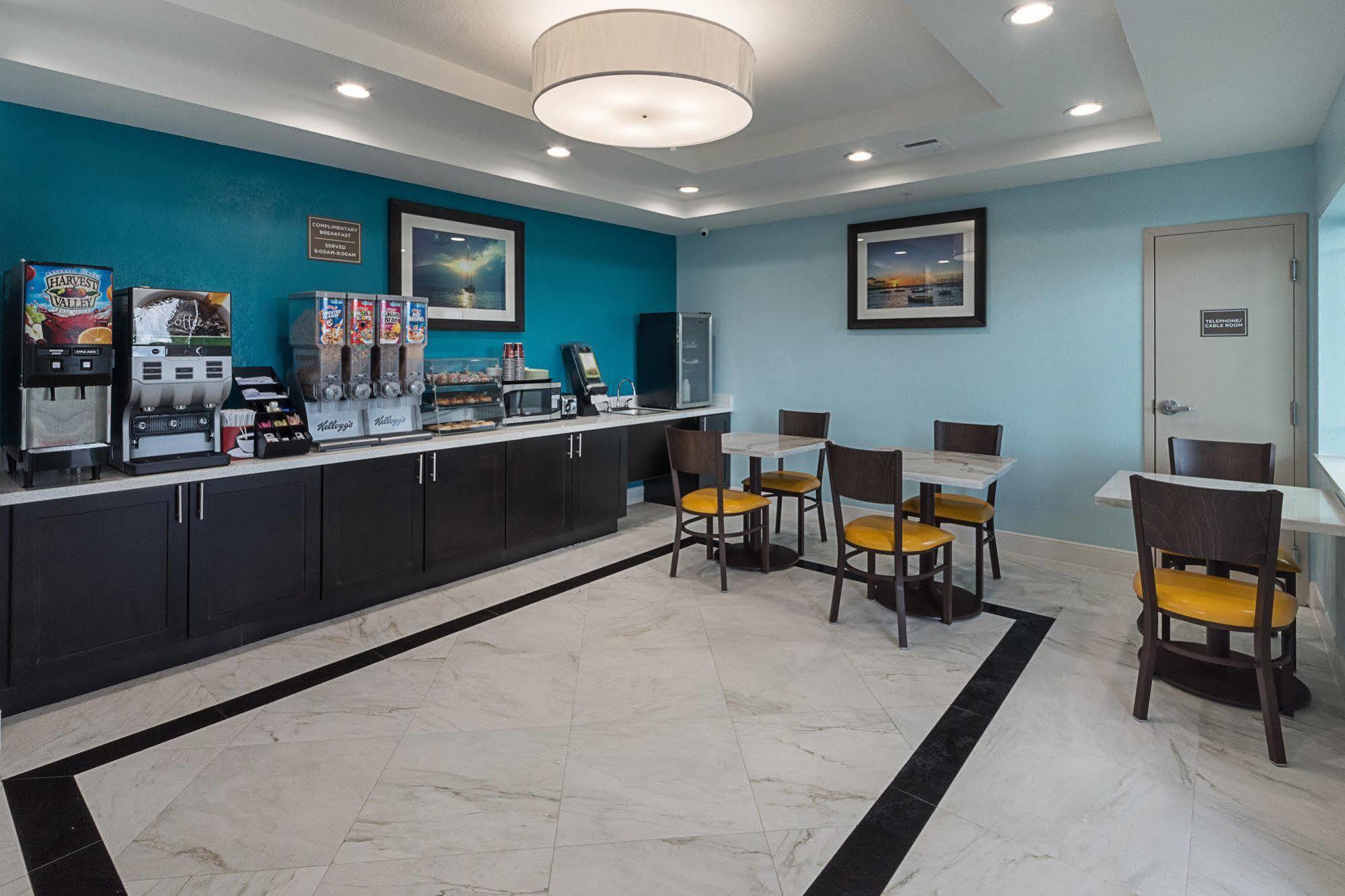 Econo & Houston Nw-cy-fair Hotel 2*