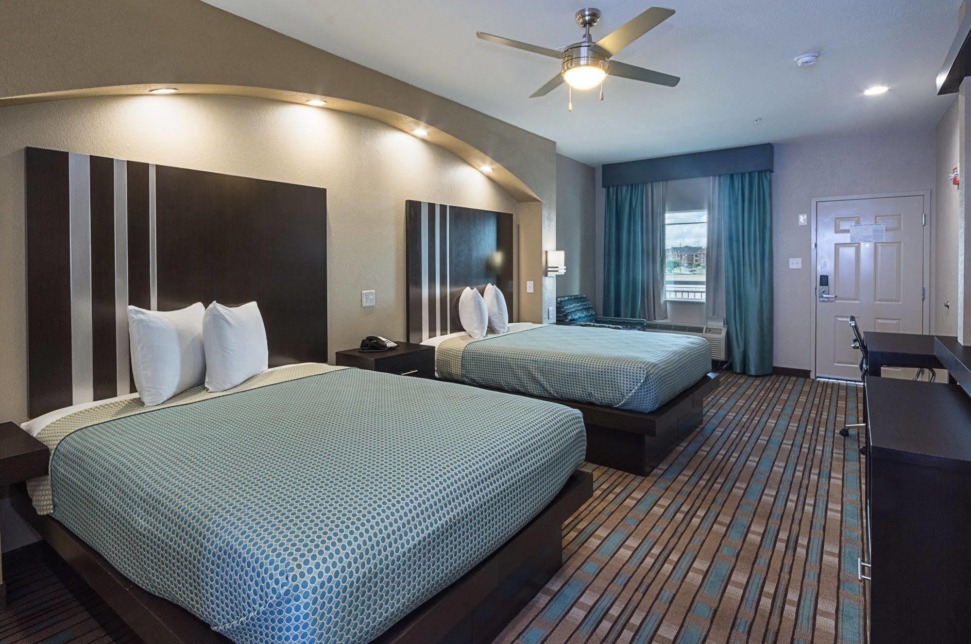 Econo & Nw-cy-fair Hotel 2*